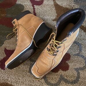 Timberland Tan Leather Ankle Boots